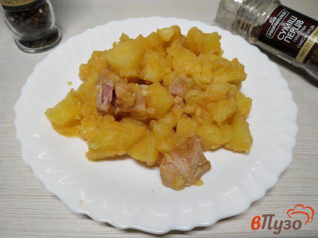 фото рецепта: Картофель тушёный со свининой и паприкой