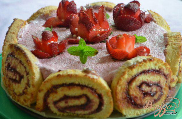 фото рецепта: Торт праздничный с ягодным вкусом