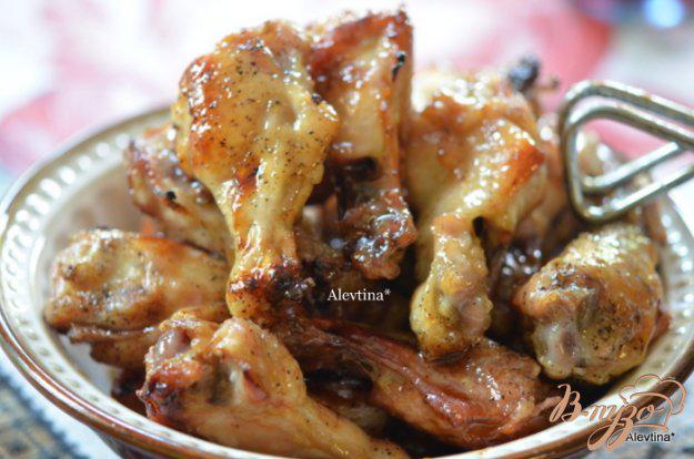 фото рецепта: Куриные крылышки с коричневым маслом и медом