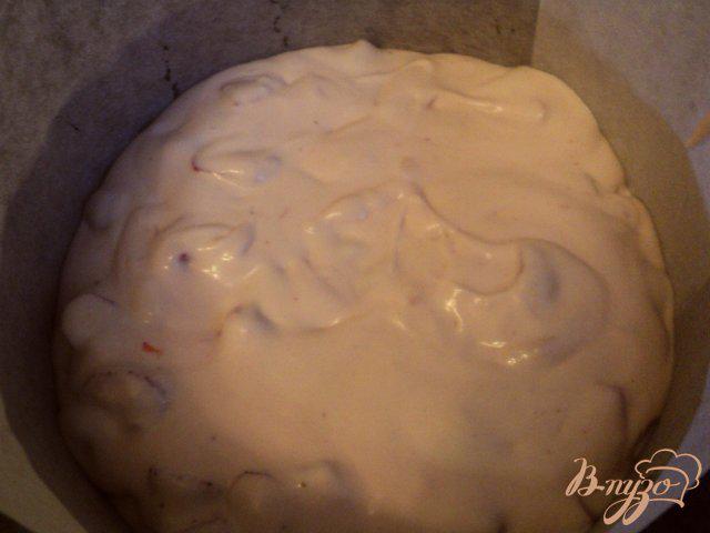 Фото приготовление рецепта: Торт «Красное и белое» шаг №9