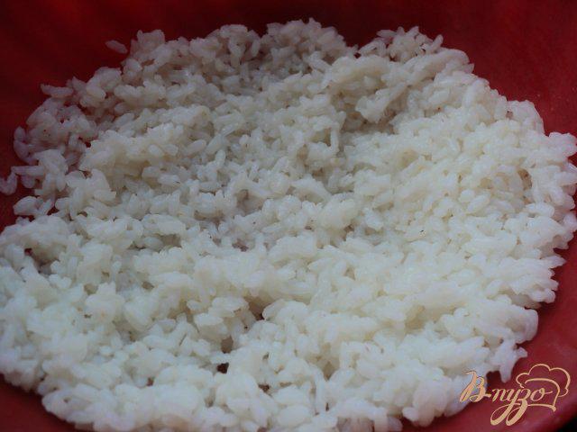 Фото приготовление рецепта: Куриные котлеты с рисом. шаг №3