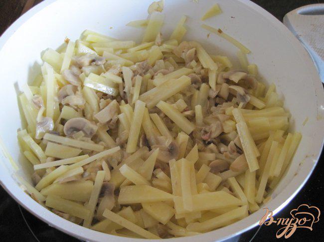 Фото приготовление рецепта: Быстрый грибной суп. шаг №6