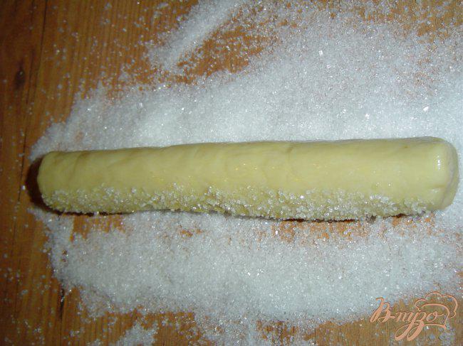 Фото приготовление рецепта: «Бриллианты» - печенье от Пьера Эрме шаг №4