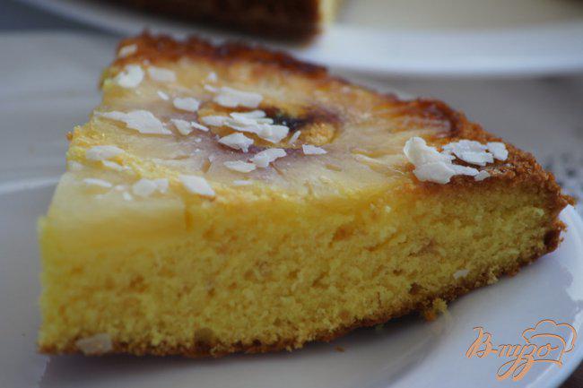 Фото приготовление рецепта: Пирог-перевертыш с ананасами шаг №6