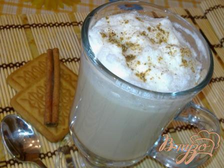 Фото приготовление рецепта: Холодный кофейный коктейль «Фраппе» шаг №4
