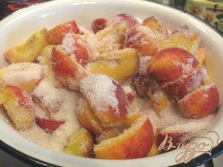 Фото приготовление рецепта: Варенье из персиков «Праздник лета» шаг №3