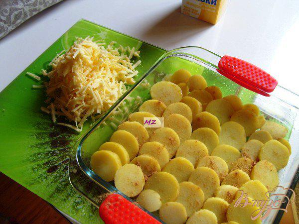 Фото приготовление рецепта: Картофельный гратен дофинуа шаг №1