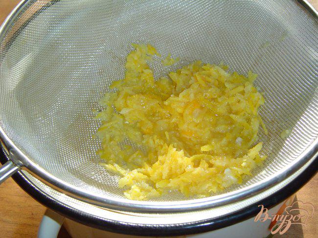 Фото приготовление рецепта: Лимонный крем - Lemon curd шаг №4