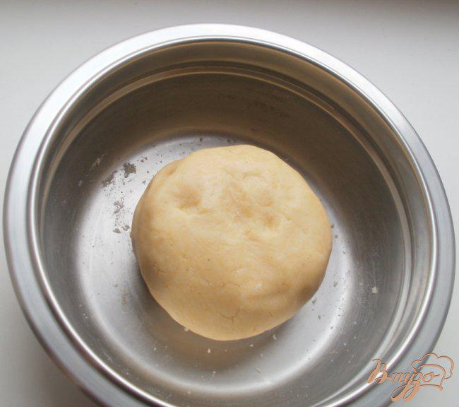 Фото приготовление рецепта: Яблочный пирог с вареным сгущенным молоком шаг №1
