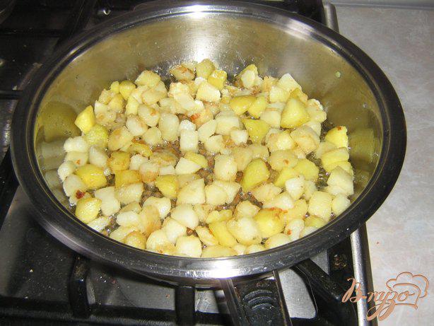 Фото приготовление рецепта: Картофельная закуска «А ля лю пар» шаг №2