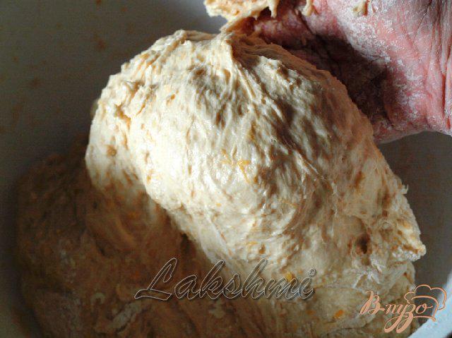 Фото приготовление рецепта: Паровые вареники из постного тыквенного теста с начинкой из грибов и картофеля. шаг №1