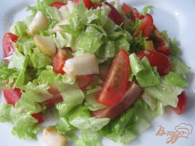 Фото приготовление рецепта: Тeплый салат из морского гребешка «Купер» шаг №7