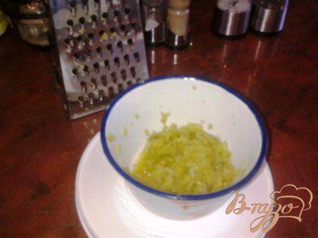 Фото приготовление рецепта: Огуречный суп по-польски шаг №4