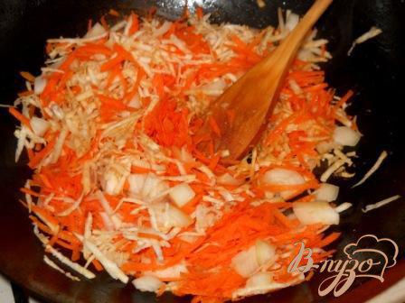 Фото приготовление рецепта: Фасолевый суп с помидорами шаг №3