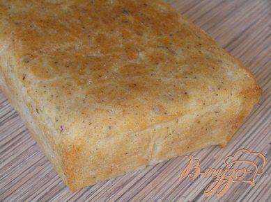 Фото приготовление рецепта: Пшеничный хлеб с базиликом шаг №4