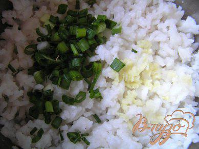 Фото приготовление рецепта: Рисовые котлеты с зеленью шаг №1