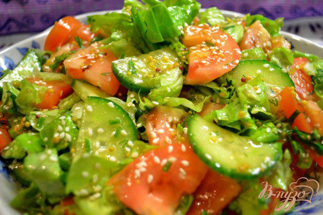 Фото приготовление рецепта: Салат с кунжутными семечками. шаг №3