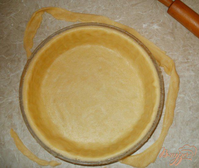 Фото приготовление рецепта: Пирог с грибами и картофелем шаг №3
