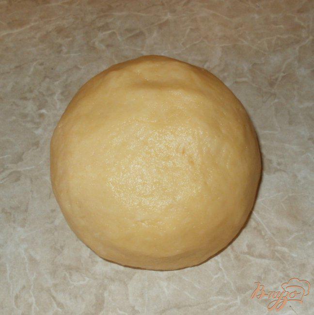 Фото приготовление рецепта: Пирог с грибами и картофелем шаг №1