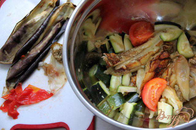 Фото приготовление рецепта: Крем-суп из запечёных овощей. шаг №4