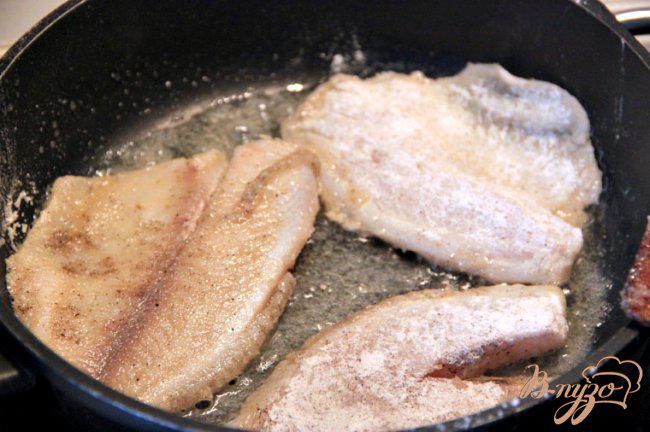 Фото приготовление рецепта: Рыба чесночная «Постная» шаг №2