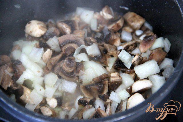 Фото приготовление рецепта: Овощное рагу с грибами и фасолью шаг №1