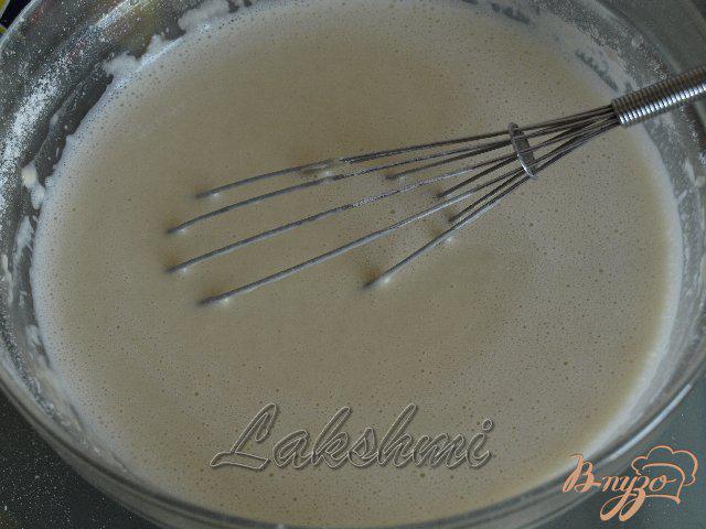 Фото приготовление рецепта: Заварные блинчики из сгущёного молока шаг №4
