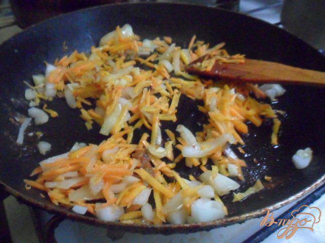 Фото приготовление рецепта: Рыба в томатном соусе по - моему шаг №4