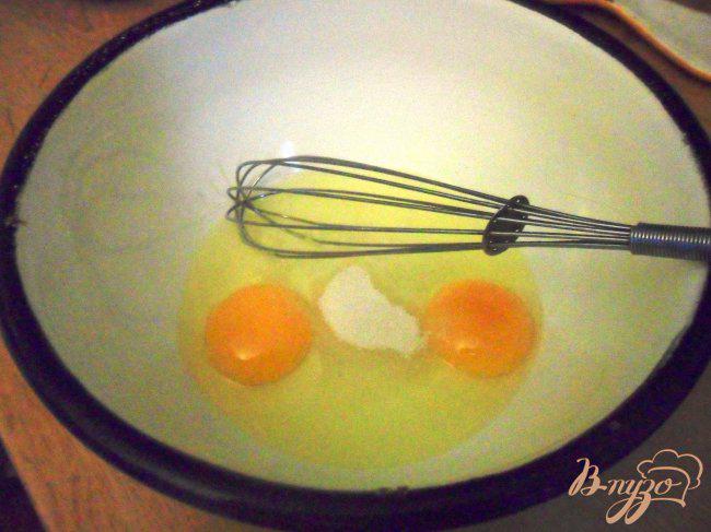 Фото приготовление рецепта: Блины с персиками «Dolce vita» шаг №1