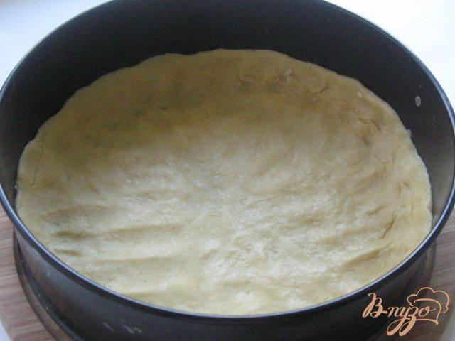 Фото приготовление рецепта: Пирог с яблоками и заварным кремом «Нежность» шаг №2