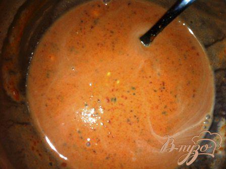 Фото приготовление рецепта: Тефтели с томатным соусом шаг №4