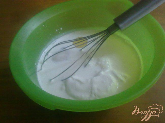 Фото приготовление рецепта: Сливочный персиковый тарт шаг №4