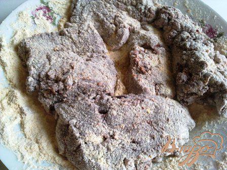Фото приготовление рецепта: Говяжья печень в сливово-имбирном соусе. шаг №5