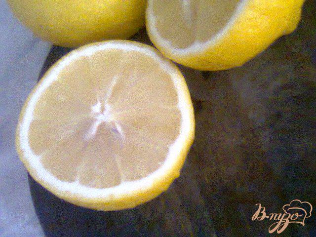 Фото приготовление рецепта: Варенье дынное с бананом и лимоном. шаг №2