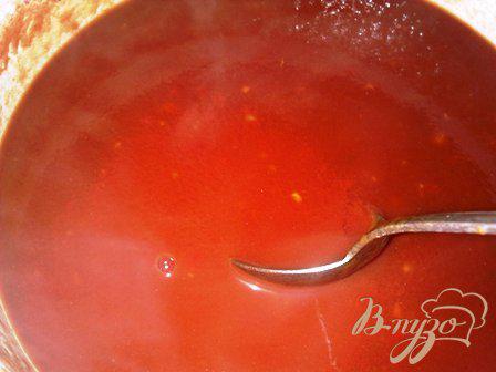 Фото приготовление рецепта: Кисло-сладкий соус к рыбе шаг №4