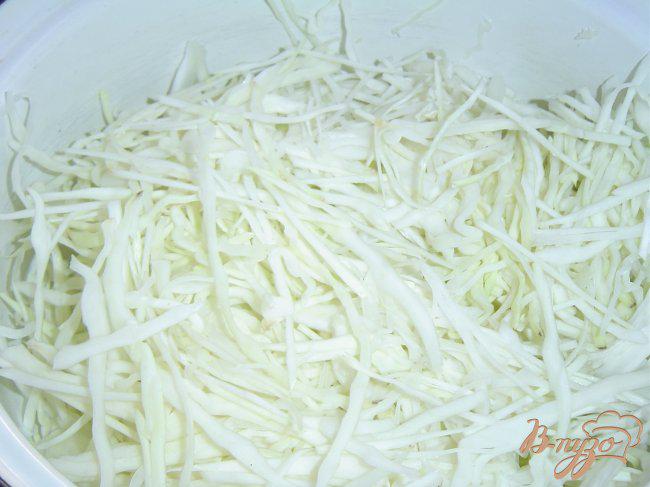 Фото приготовление рецепта: Запеканка с капустой,сыром, зеленым горошком шаг №1