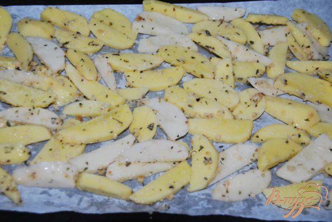 Фото приготовление рецепта: Картошка «Potatoes» шаг №3