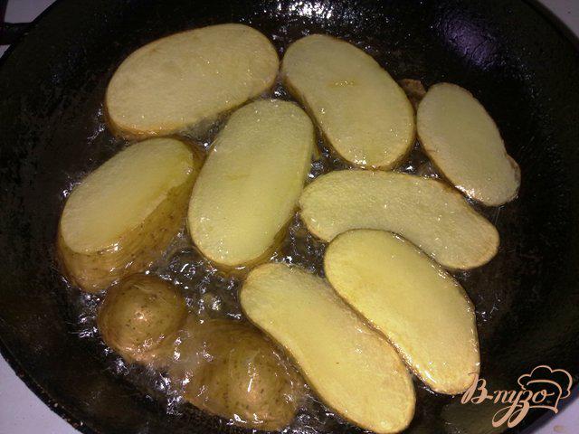 Фото приготовление рецепта: Картошечка с сезамом шаг №3