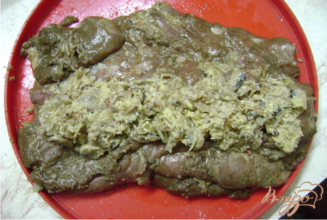 Фото приготовление рецепта: Мясо в жировой сетке шаг №2