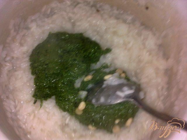 Фото приготовление рецепта: Зеленый рис шаг №3