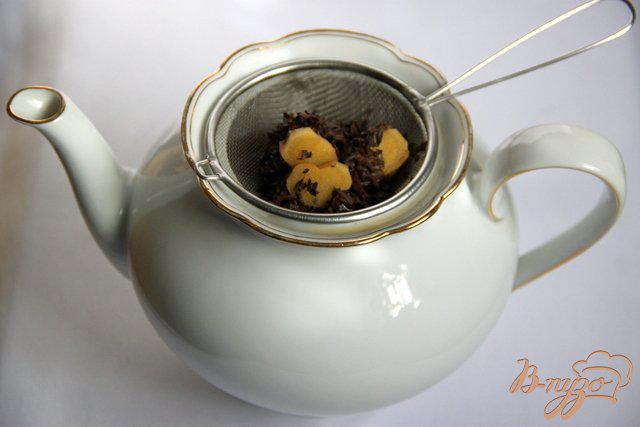 Фото приготовление рецепта: Чай «Восточная сказка» шаг №3