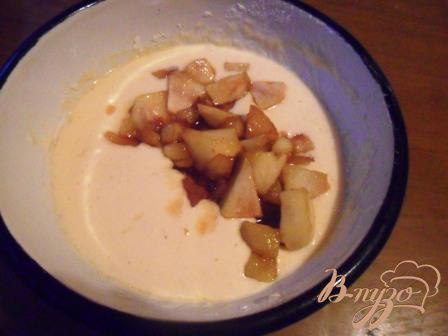 Фото приготовление рецепта: Яблочный пирог - sour cream apple pie шаг №6