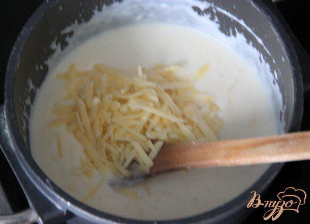Фото приготовление рецепта: Макаронная запеканка с тунцом и кукурузой шаг №4