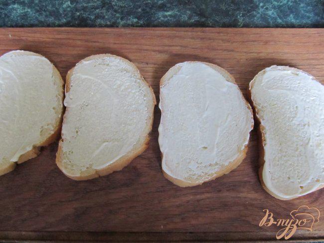 Фото приготовление рецепта: Бутерброды в микроволновке шаг №1