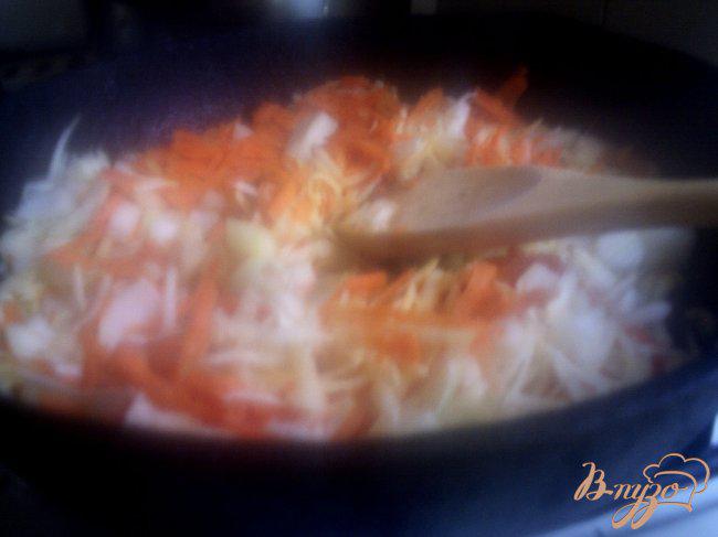 Фото приготовление рецепта: Крестьянский суп с фрикадельками шаг №5