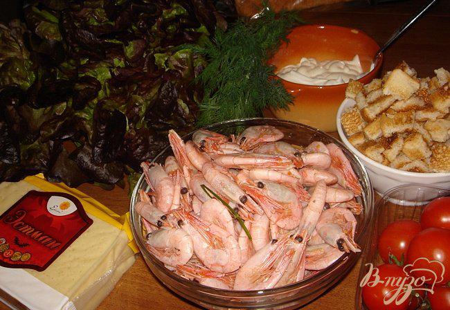 Фото приготовление рецепта: Воздушный салат с креветками шаг №1