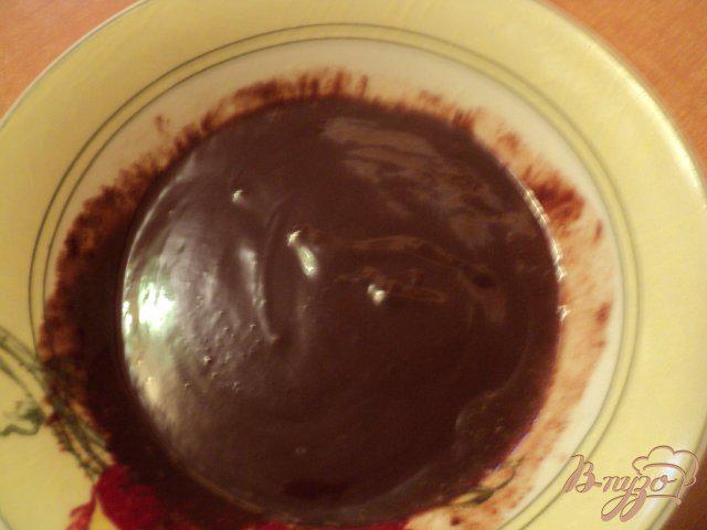 Фото приготовление рецепта: Питивье с шоколадно-миндальной начинкой. шаг №3
