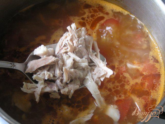 Фото приготовление рецепта: Томатный куриный суп шаг №5