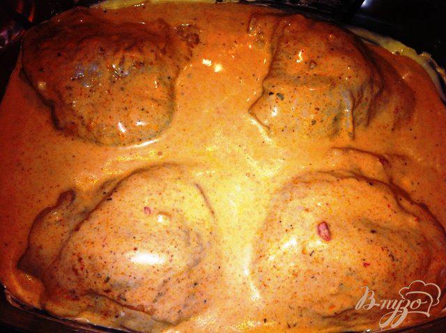 Фото приготовление рецепта: Куриные бедрышки в маринаде из йогурта шаг №3