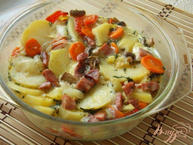 Фото приготовление рецепта: Чихиртма с овощами и колбасой шаг №8